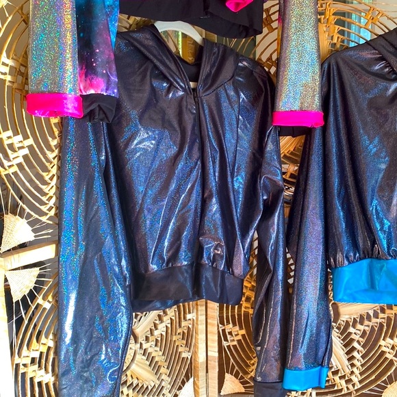 1/6 Different Kimberly Jackets by Coquetry Clothing L/XL Holographic $135 Each - Picture 7 of 17